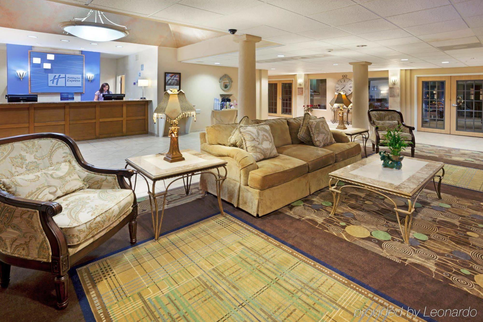 Holiday Inn Express Hotel & Suites Elgin By Ihg Interiér fotografie